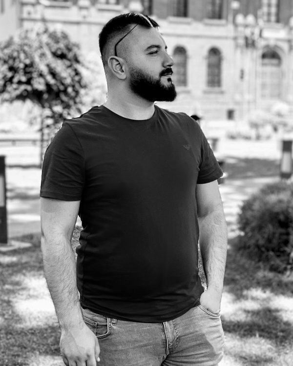 Rüstem İçöz 